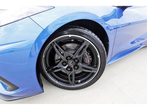 Used 2023 Chevrolet Corvette Stingray Premium Cpe w/ Z51 Performance Package RWD image 25