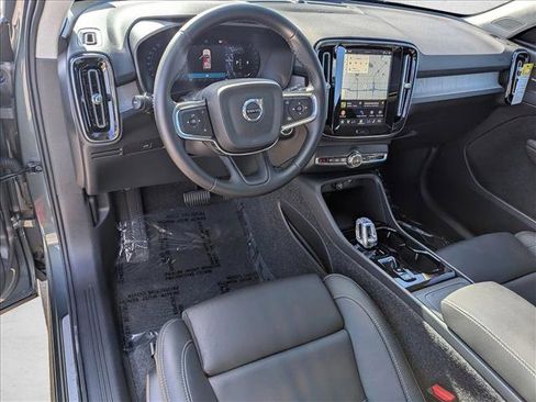 New 2026 Volvo XC40 B5 Ultra w/ Climate Package image 3