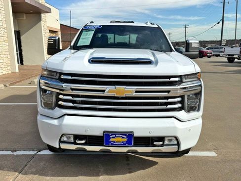 Used 2020 Chevrolet Silverado 3500 High Country image 8