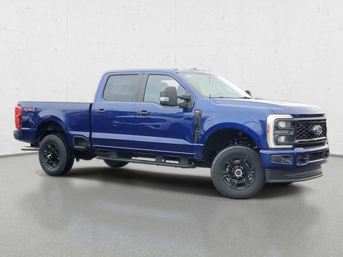 New 2026 Ford F250 XL w/ STX Appearance Package AWD/4WD image 2