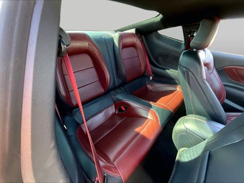 Used 2024 Ford Mustang GT Premium RWD image 17