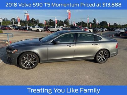 Used 2018 Volvo S90 T5 Momentum