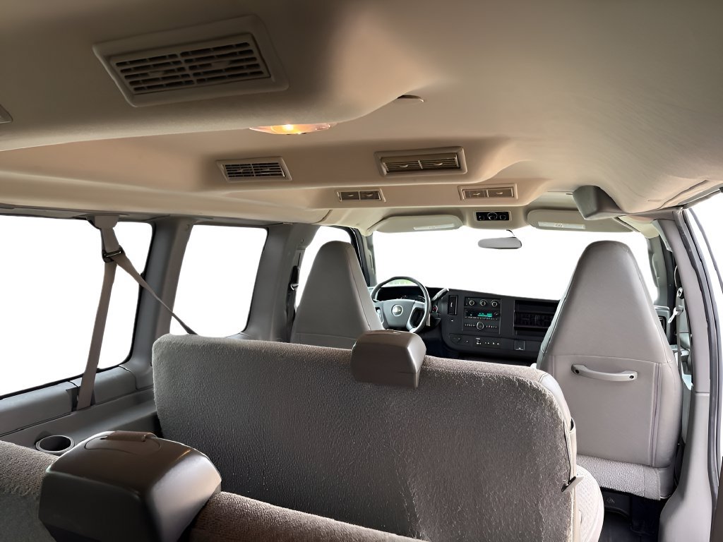 Used 2023 Chevrolet Express 3500 LS RWD image 28