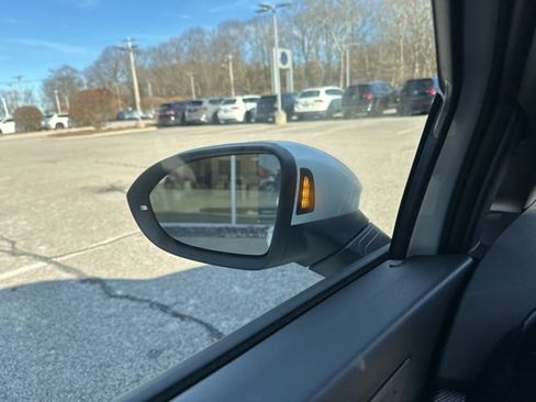 New 2026 Volkswagen GTI SE image 20