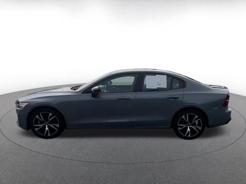 Used 2024 Volvo S60 B5 Core FWD image 7