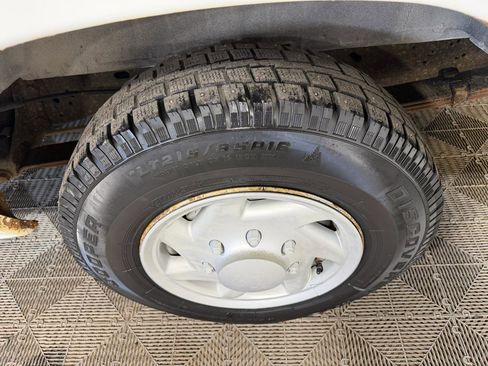 Used 2007 Ford E-150 and Econoline 150 RWD image 18