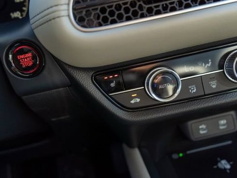 Used 2025 Honda HR-V EX-L image 20
