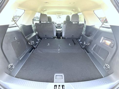 New 2026 Ford Explorer Active AWD/4WD image 16