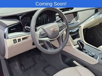 Used 2025 Cadillac XT5 Premium Luxury AWD/4WD video 2