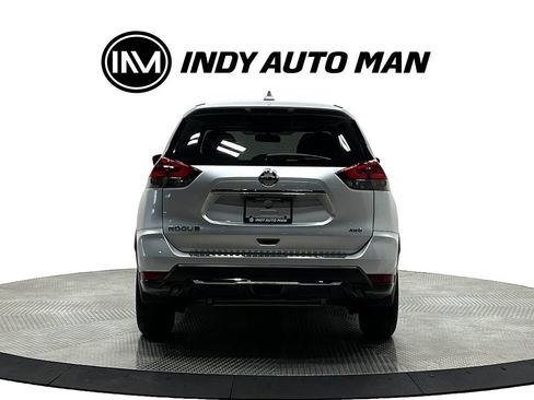 Used 2018 Nissan Rogue S AWD/4WD image 5