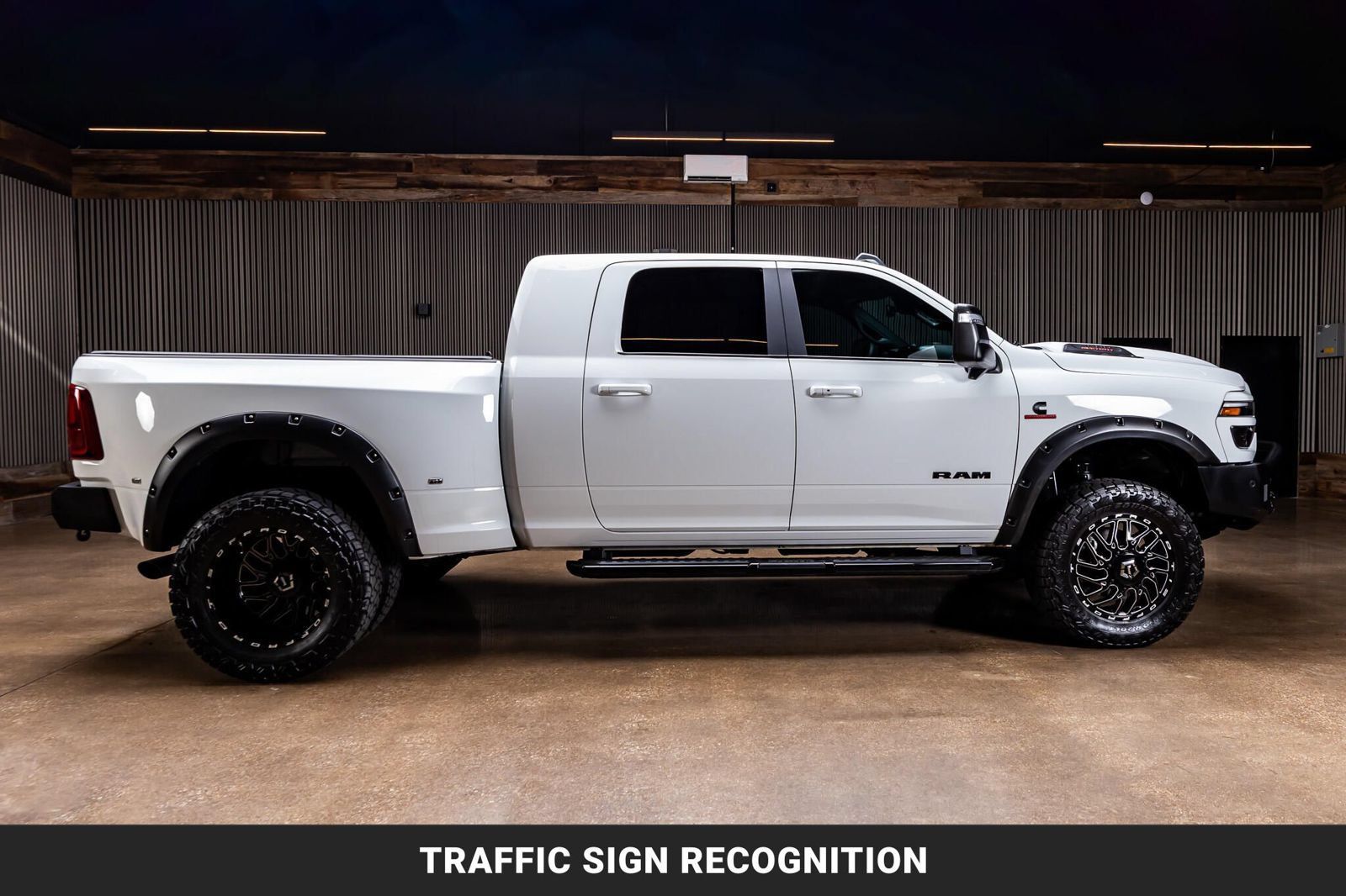 Used 2025 RAM 3500 Laramie w/ Night Edition AWD/4WD image 10
