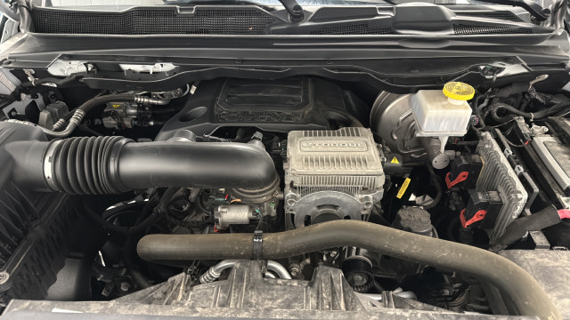 Used 2022 RAM 1500 Laramie w/ Sport Appearance Package AWD/4WD image 27