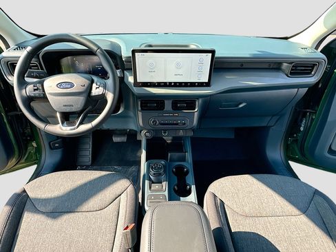 New 2025 Ford Maverick XLT w/ XLT Luxury Package image 3