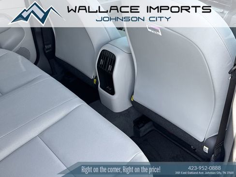 Used 2025 Hyundai Kona SEL AWD/4WD image 40