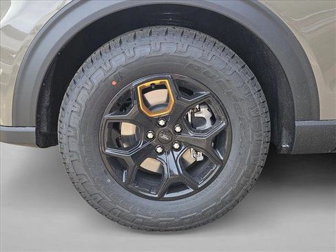 New 2026 Ford Explorer Tremor w/ Tremor Convenience Package image 10