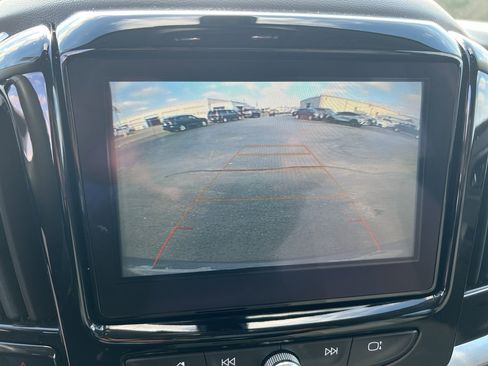 Used 2019 Chevrolet Traverse LT w/ LPO, Blackout Package image 18