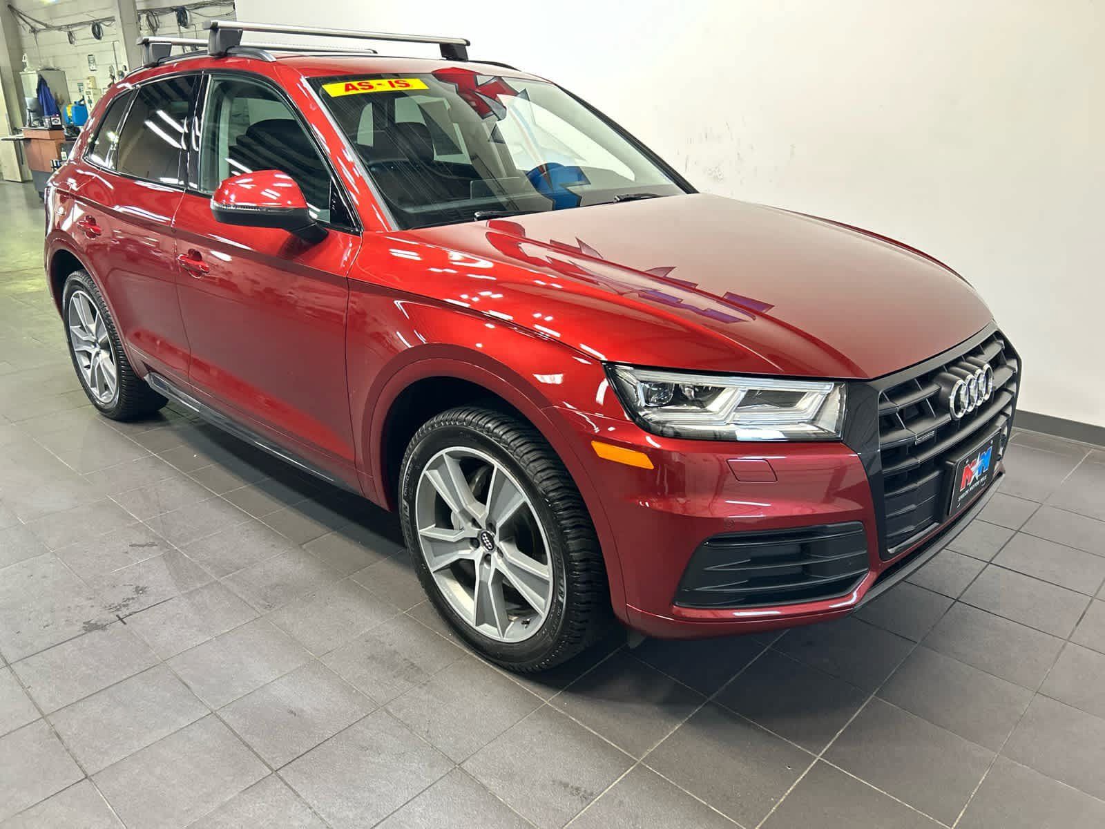Used 2020 Audi Q5 2.0T Premium Plus w/ Premium Plus Package AWD/4WD image 2