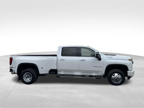 Used 2022 Chevrolet Silverado 3500 High Country AWD/4WD image 25