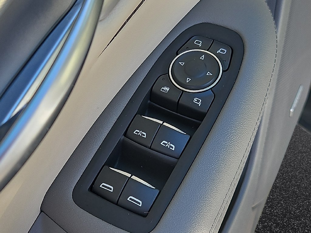 Used 2024 Cadillac XT5 Premium Luxury FWD image 13