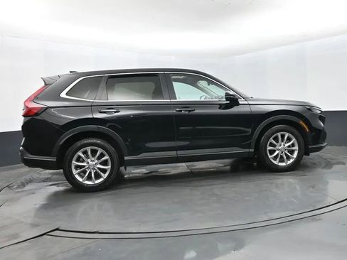 Used 2025 Honda CR-V EX image 4