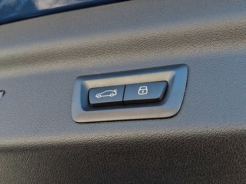 Used 2025 BMW X1 xDrive28i w/ Technology Package image 31