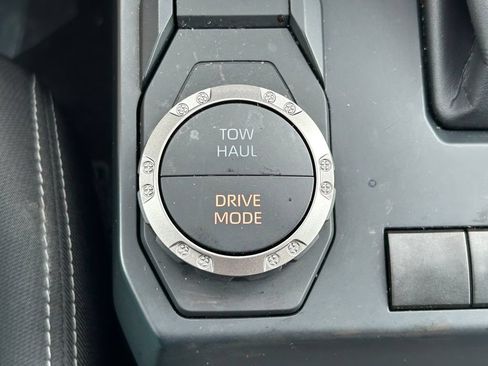 Used 2025 Toyota Tacoma TRD Sport RWD image 28