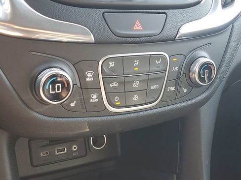 Certified 2020 Chevrolet Equinox Premier w/ Premier Redline Edition AWD/4WD image 28