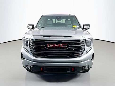 Used 2024 GMC Sierra 1500 AT4 w/ Technology Package AWD/4WD image 2