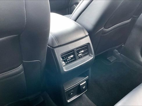 Used 2024 Ford Edge SEL w/ Convenience Package AWD/4WD image 10