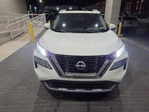 Used 2023 Nissan Rogue SL image 8
