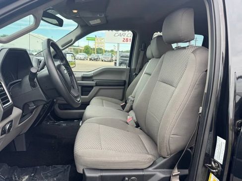 Used 2015 Ford F150 XLT w/ Equipment Group 302A Luxury AWD/4WD image 19