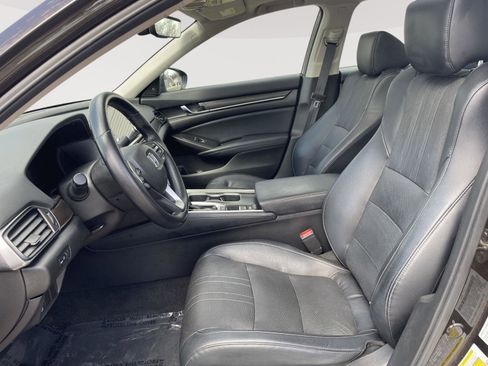 Used 2018 Honda Accord EX-L image 17