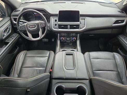 Used 2021 GMC Yukon XL SLT image 19