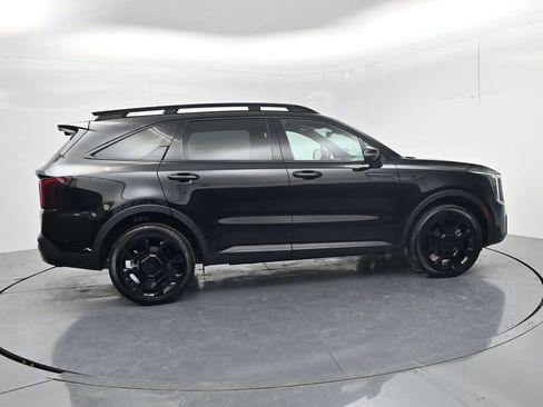 Certified 2025 Kia Sorento SX Prestige AWD/4WD image 8