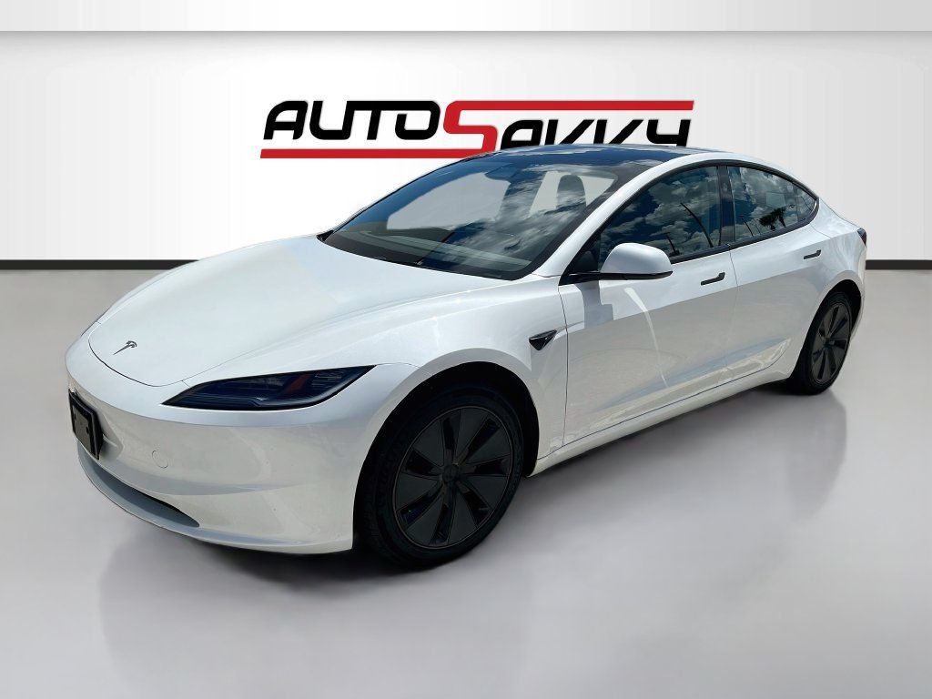 Used 2025 Tesla Model 3 Long Range RWD image 3