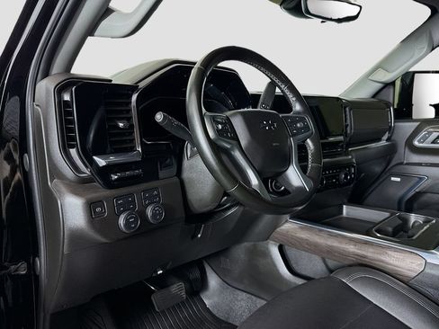 Used 2024 Chevrolet Silverado 3500 LTZ w/ LTZ Plus Package AWD/4WD image 14