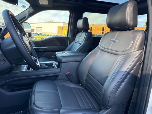 New 2026 Ford F450 Platinum w/ FX4 Off-Road Package image 10