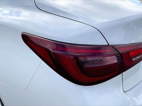 Used 2021 INFINITI Q50 Luxe image 29