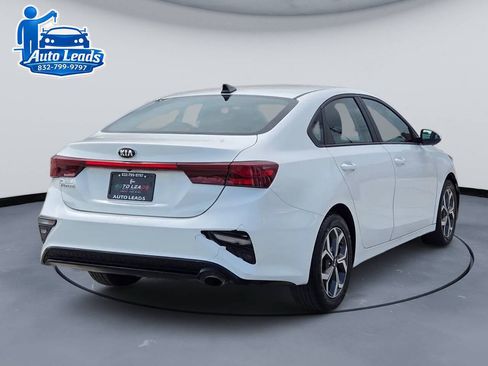 Used 2021 Kia Forte LXS FWD image 5