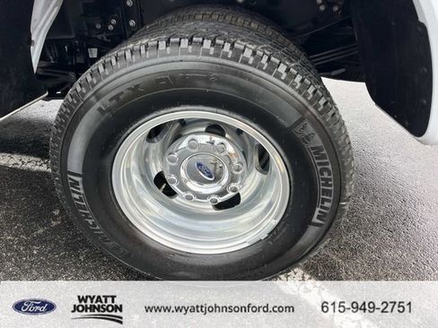 Certified 2026 Ford F350 Lariat w/ Lariat Ultimate Package AWD/4WD image 11