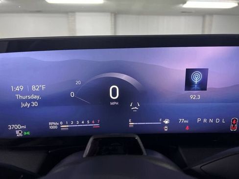 Certified 2025 Buick Enclave Avenir w/ Super Cruise Package FWD image 12