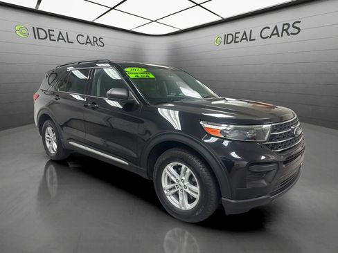 Used 2022 Ford Explorer XLT AWD/4WD image 7