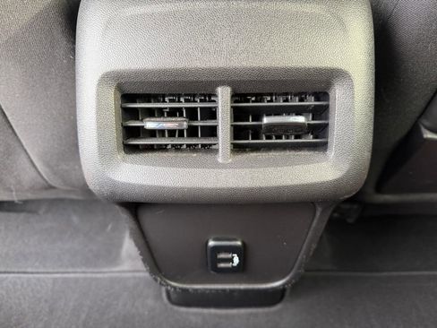 Used 2018 GMC Terrain SLE w/ Driver Convenience Package image 23