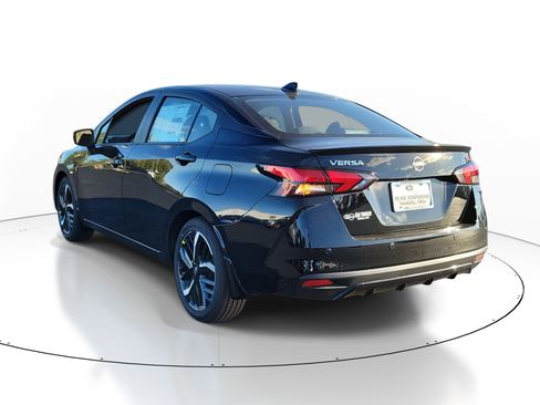 Used 2025 Nissan Versa SR w/ Trunk Package image 3