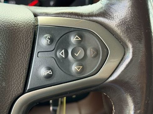 Used 2019 Chevrolet Silverado 2500 High Country w/ Duramax Plus Package AWD/4WD image 25