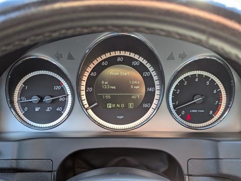 Used 2011 Mercedes-Benz C 300 C 300 Sport 4MATIC AWD 4dr Sed w/ Multimedia Pkg image 19