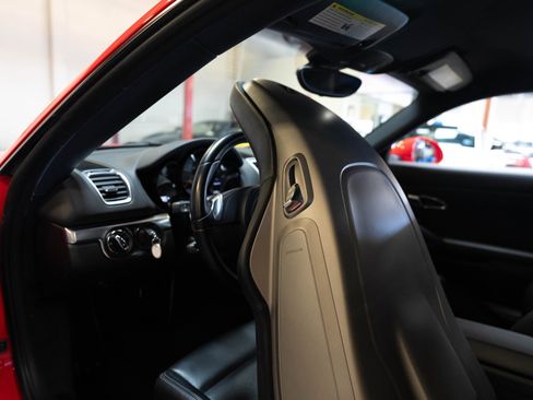 Used 2016 Porsche Cayman image 77
