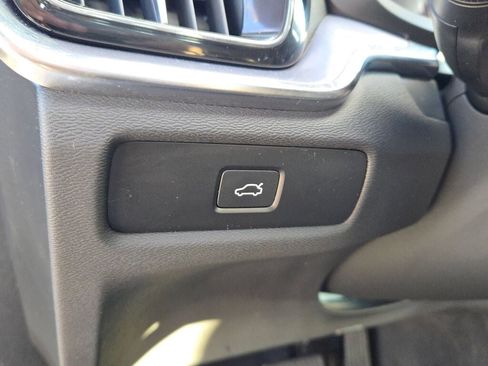 Used 2024 Volvo S60 B5 Core w/ Climate Package image 24