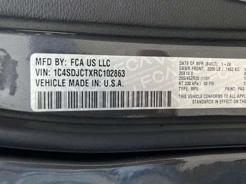 Used 2024 Dodge Durango R/T w/ Tow 'N Go Package AWD/4WD image 30