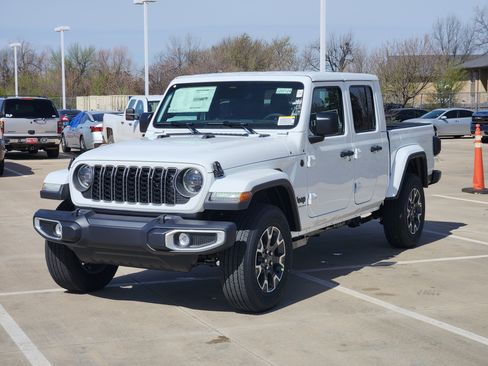 New 2026 Jeep Gladiator Mojave AWD/4WD image 2